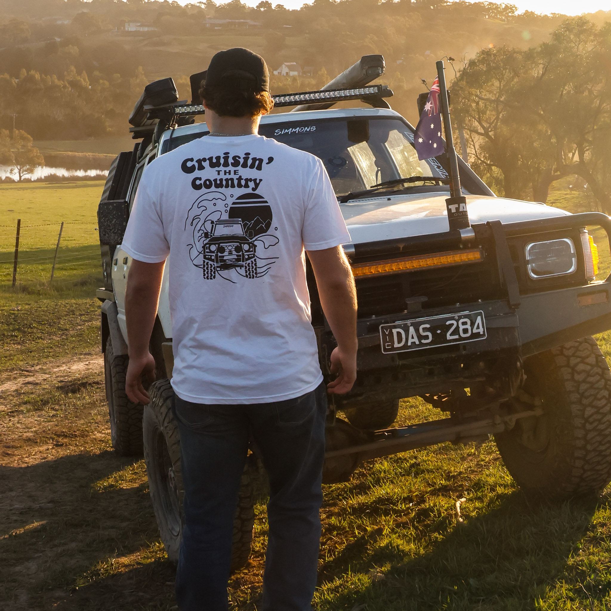 Cruisin The Country Tee (White)